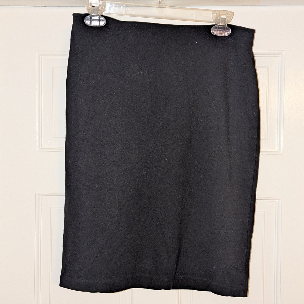 Philosophy Classic Black Pencil Skirt
